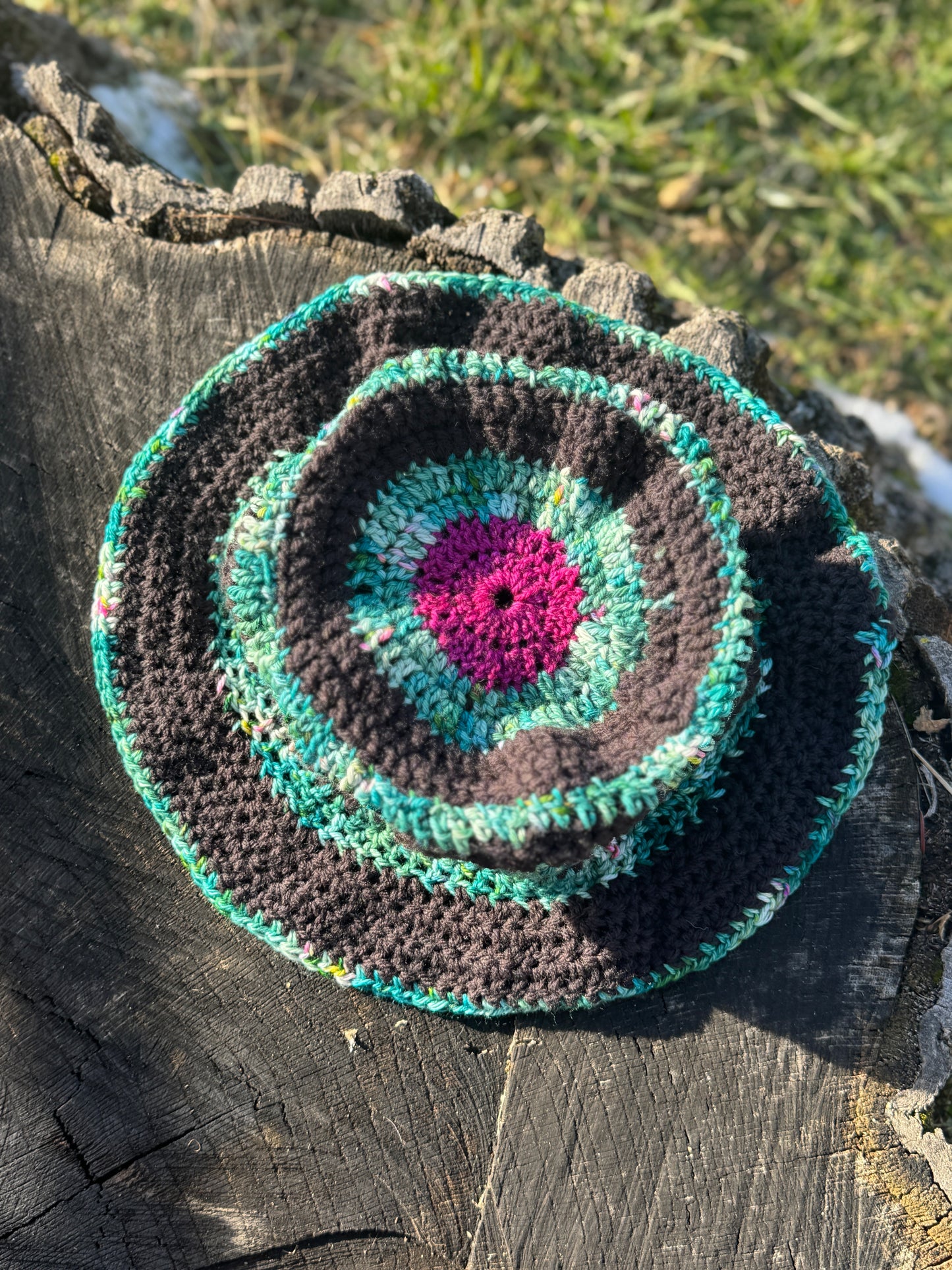 Bucket Hat: Black flower pattern / pink/ green