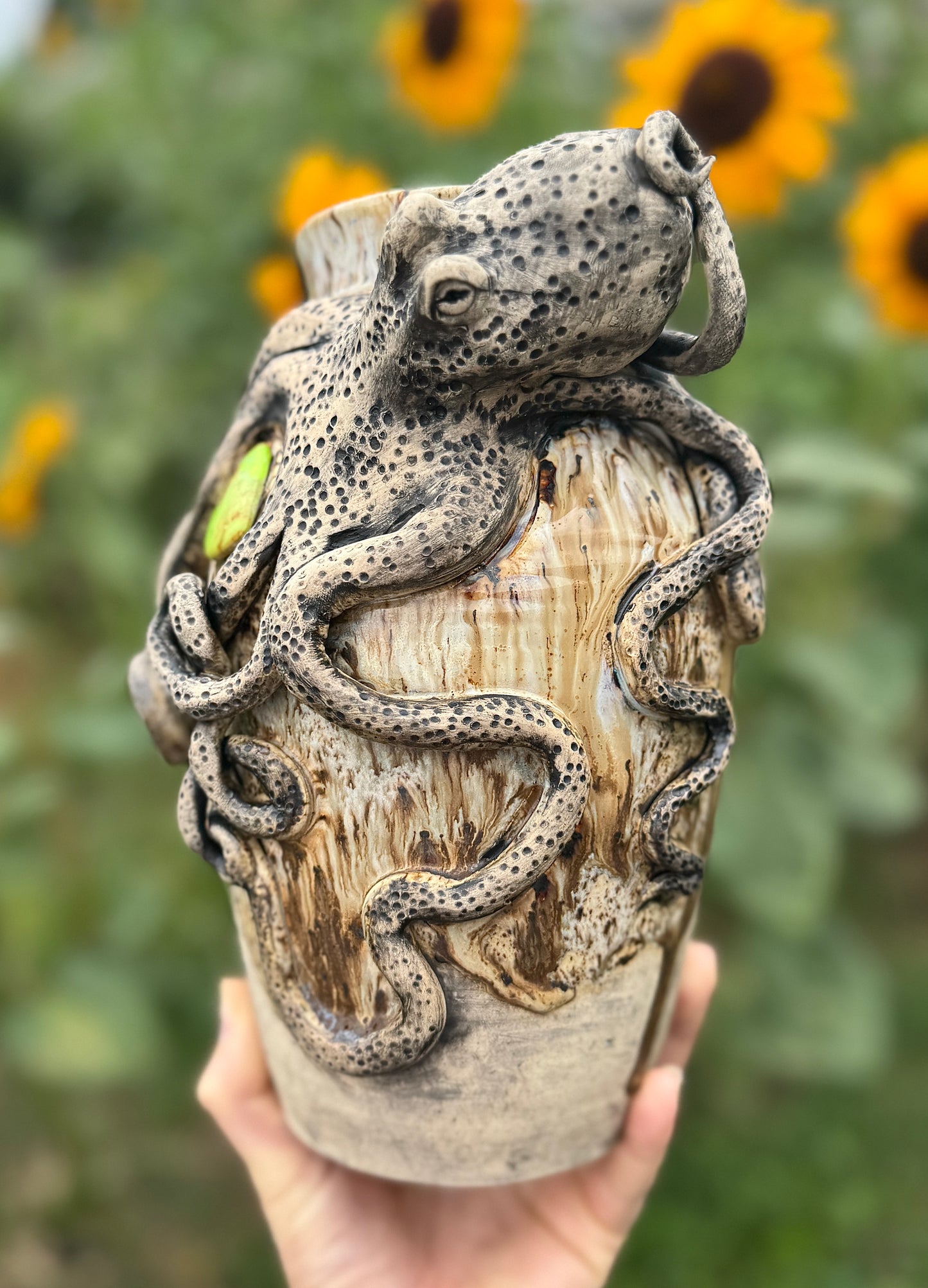 Octopus Vase with Gaspeite