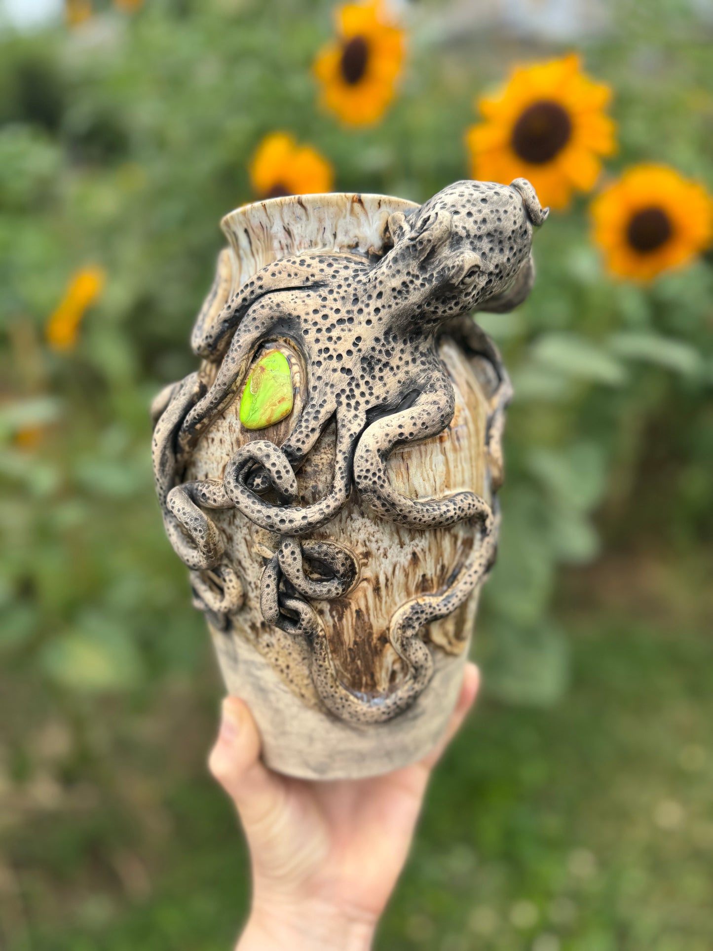 Octopus Vase with Gaspeite